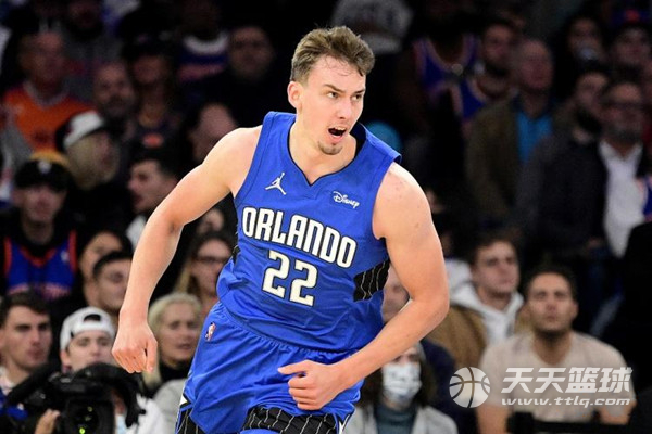 上的团队氛 上的团队氛