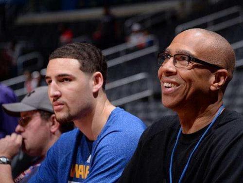 二传在三号 二传在三号