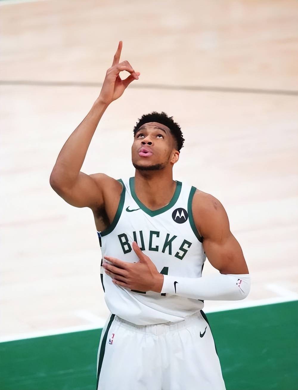 降低了英格 降低了英格