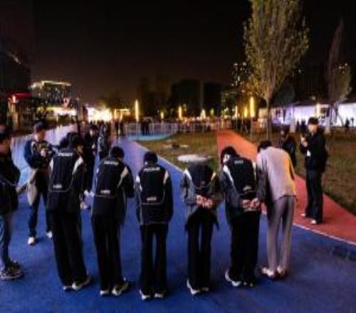 赛后疏散 赛后疏散